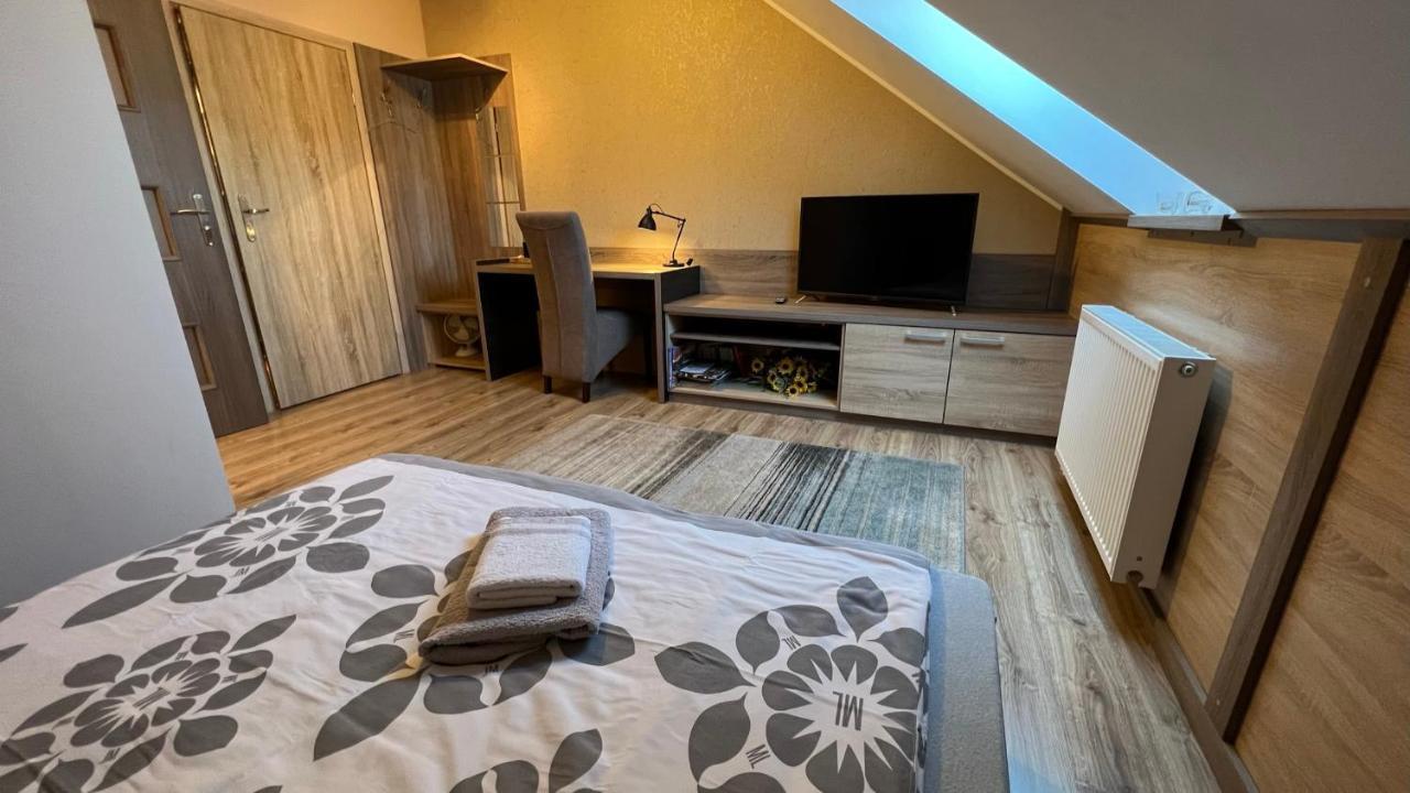 Bed and Breakfast Fitnessfun Krzyż Exterior foto